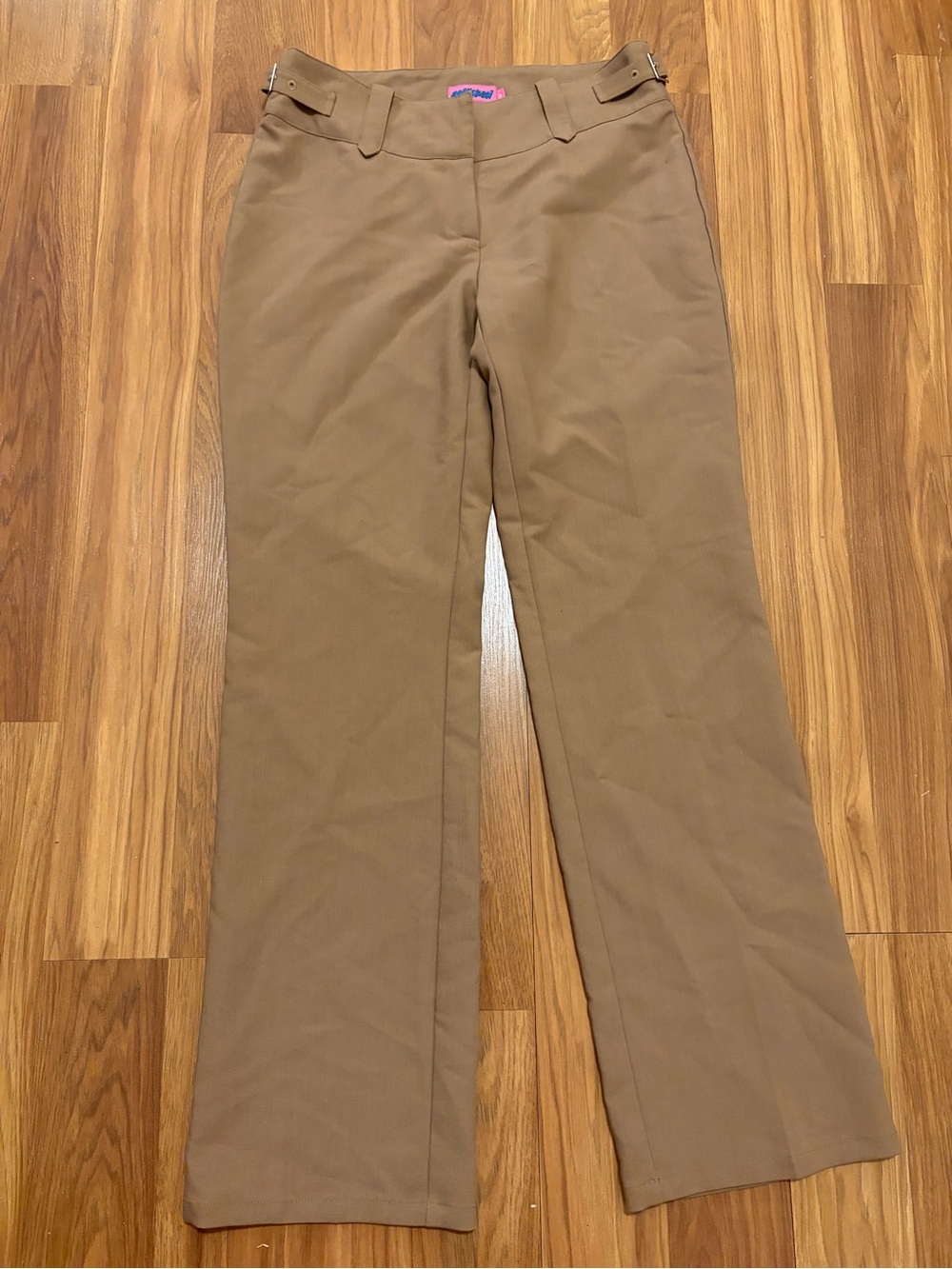 Edikted Slacks in Camel - Picture 3 of 6